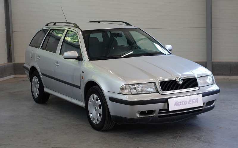 Škoda Octavia 1.6i 