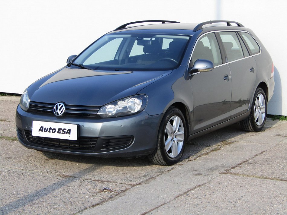 Volkswagen Golf 1.6 TDi 