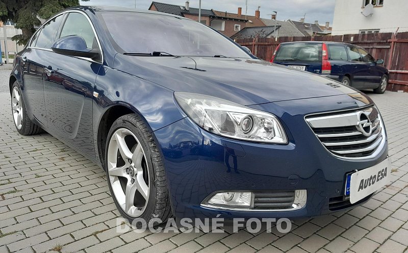 Opel Insignia 2.0CDTI 