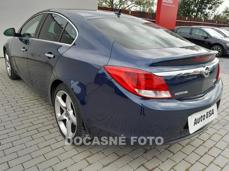 Opel Insignia 2.0CDTI 