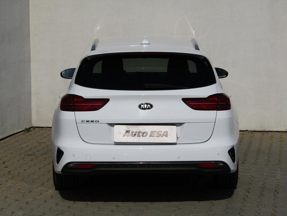 Kia Ceed 1.6 CRDi 