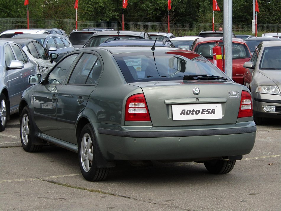 Škoda Octavia 1.6 i 