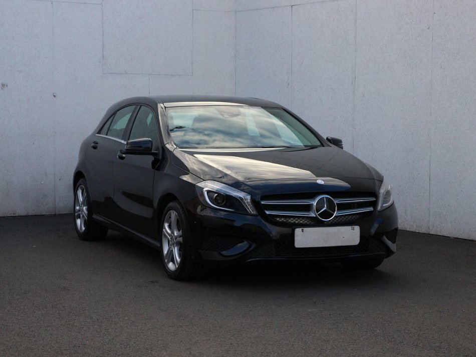 Mercedes-Benz Třída A 1.6i 