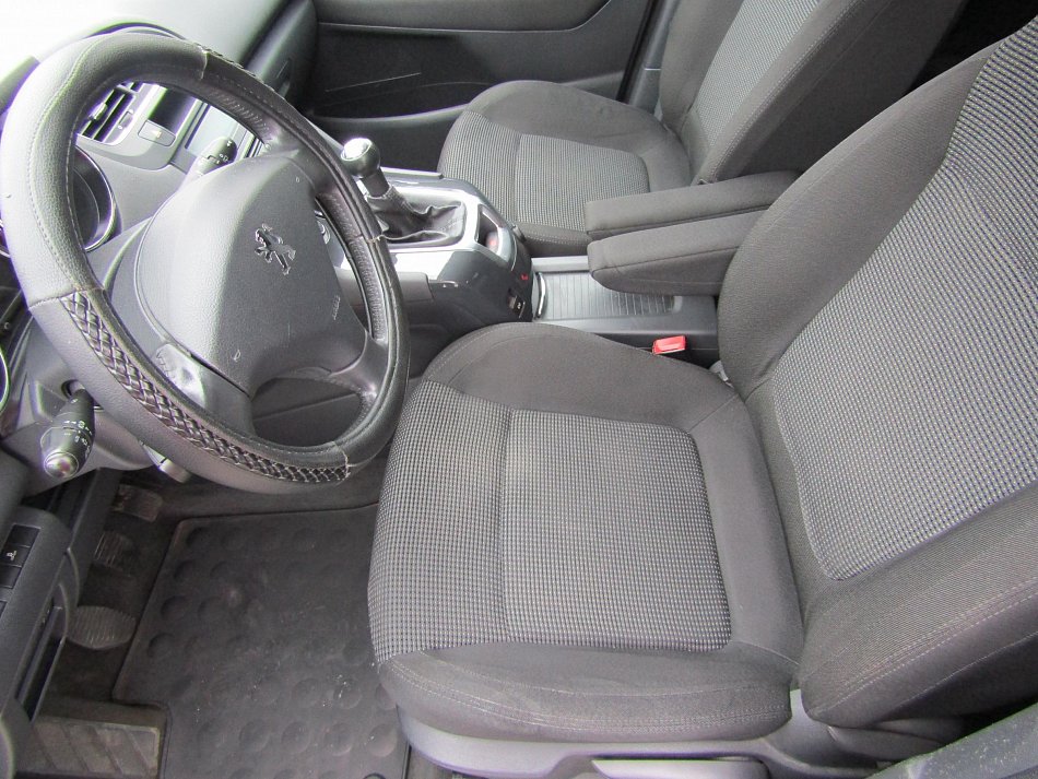 Peugeot 5008 1.6VTi 