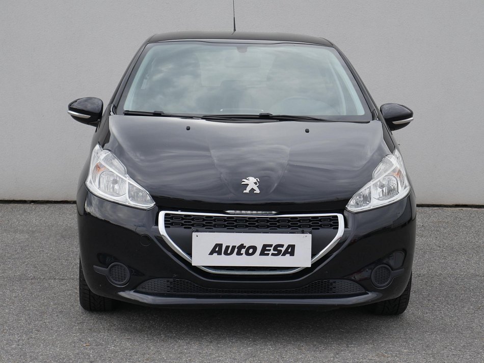 Peugeot 208 1.6HDi 