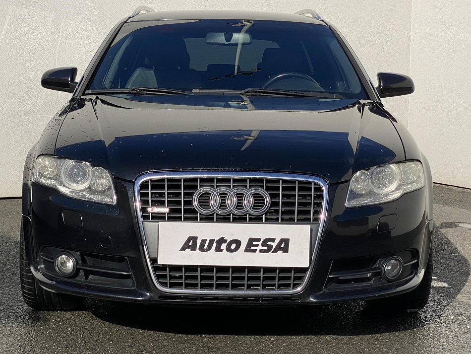 Audi A4 3.2 FSi 