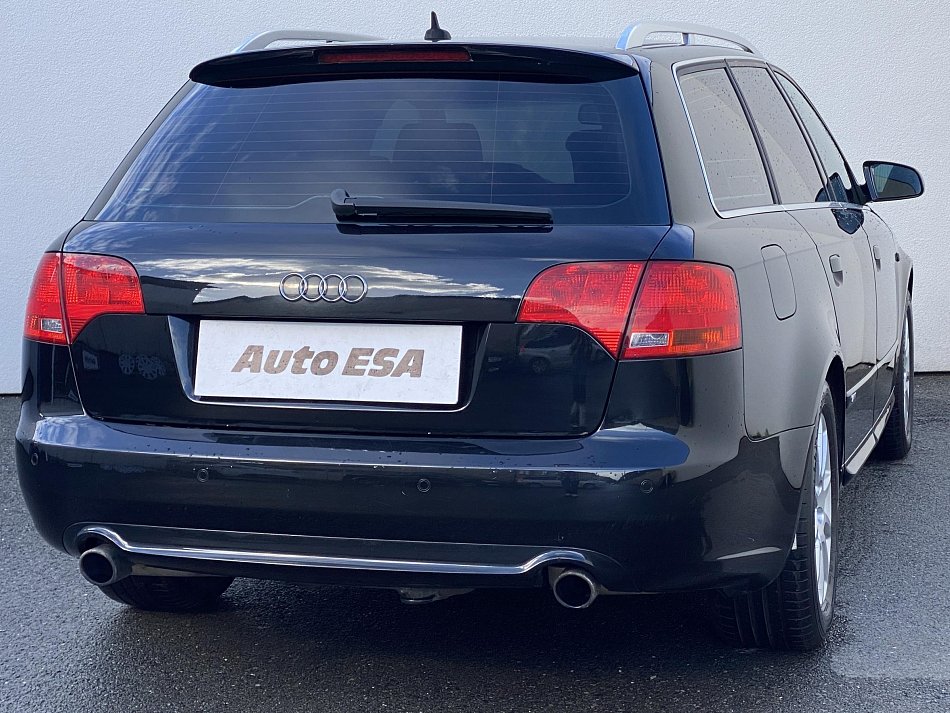 Audi A4 3.2 FSi 