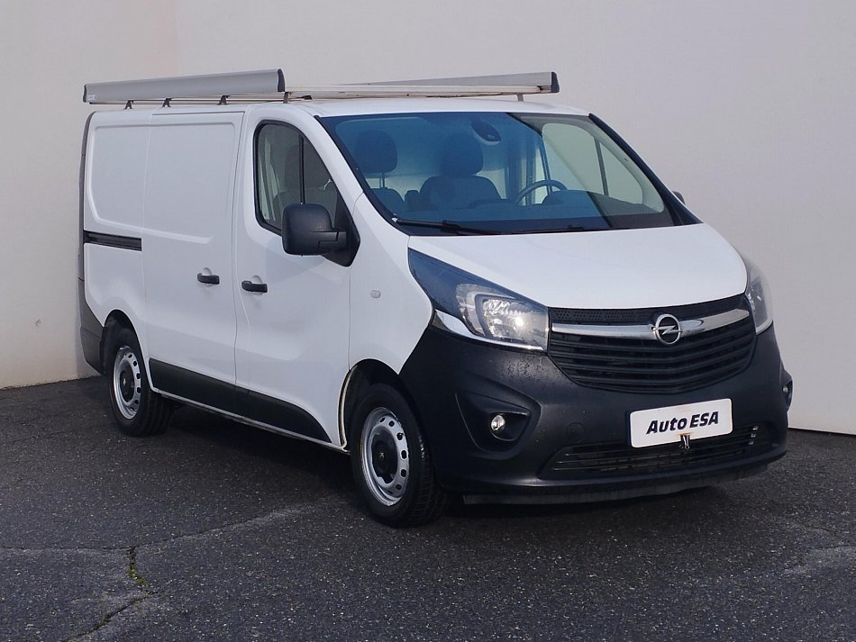 Vauxhall vivaro 2.5 2024 cdti for sale