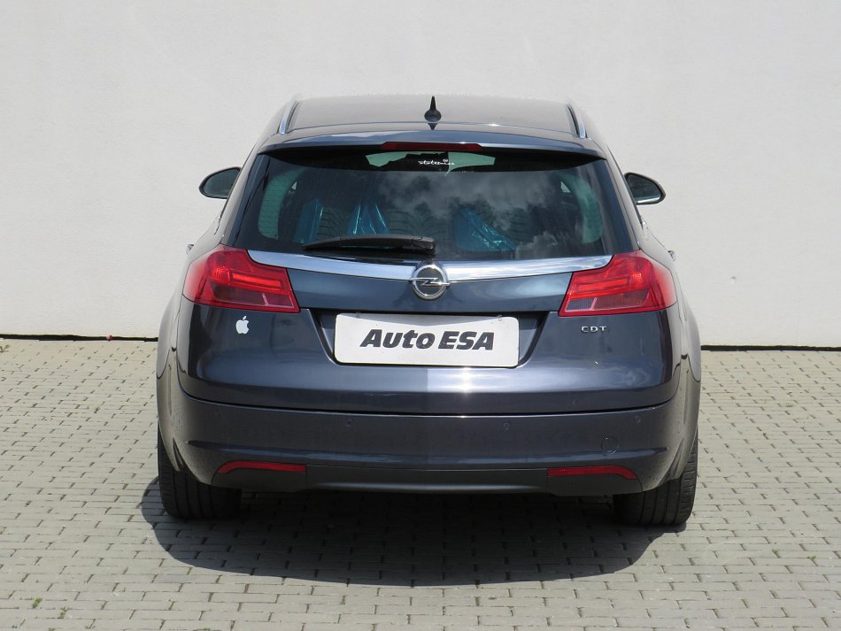 Opel Insignia 2.0TDi 