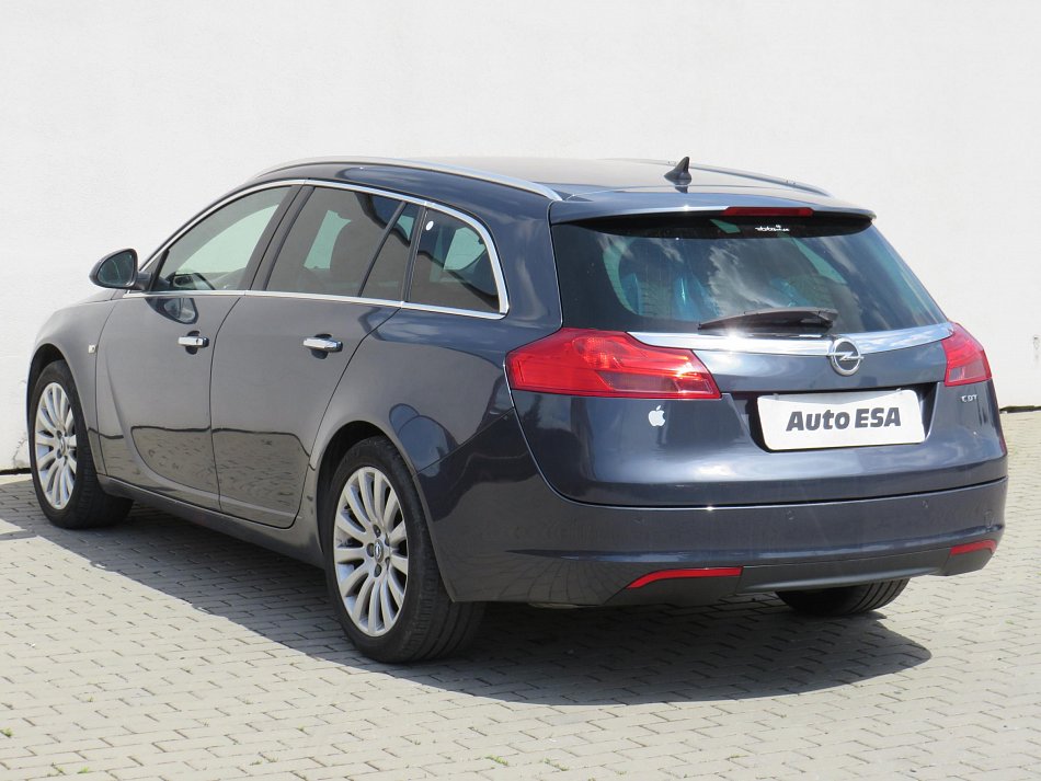 Opel Insignia 2.0TDi 