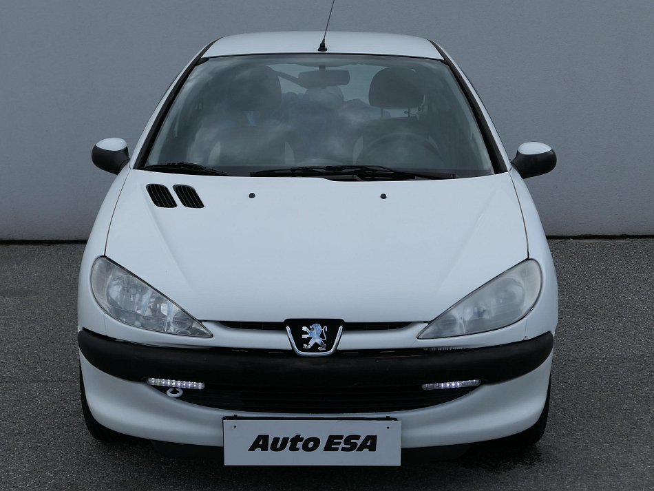 Peugeot 206 1.1i 