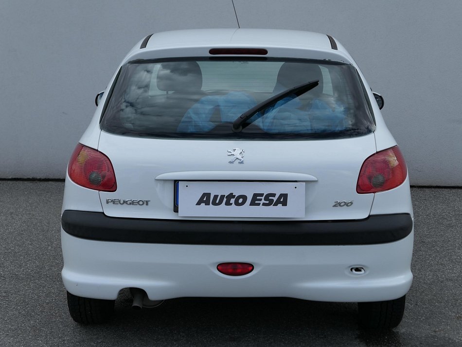 Peugeot 206 1.1i 