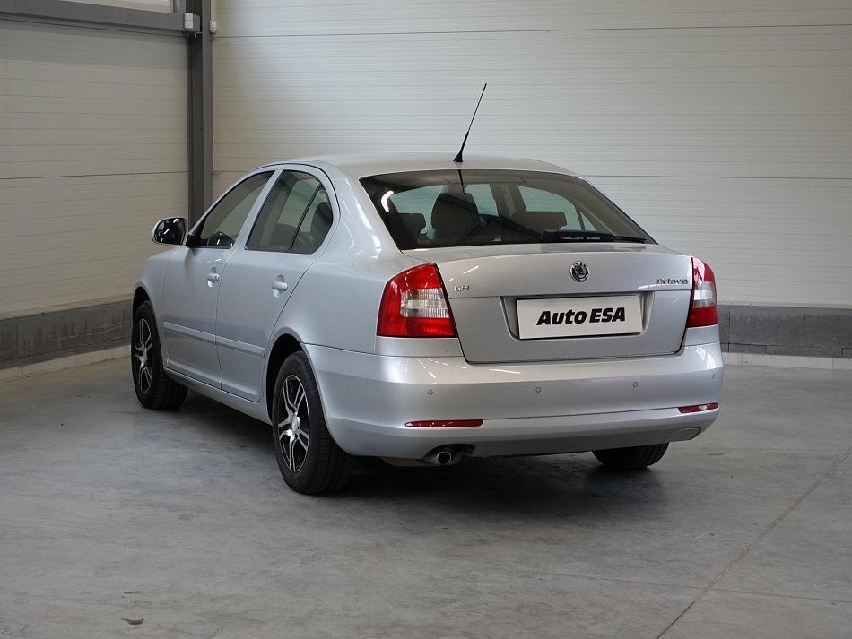 Škoda Octavia II 1.6MPI 