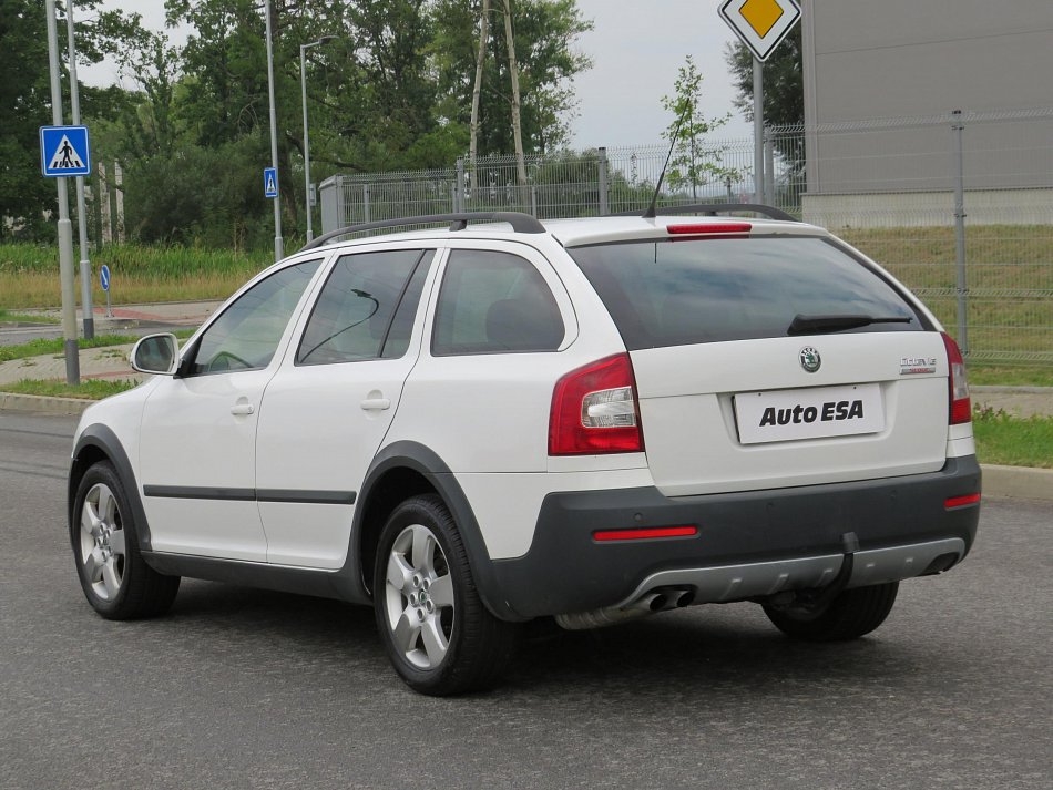 Škoda Octavia II 2.0 TDi Scout 4x4