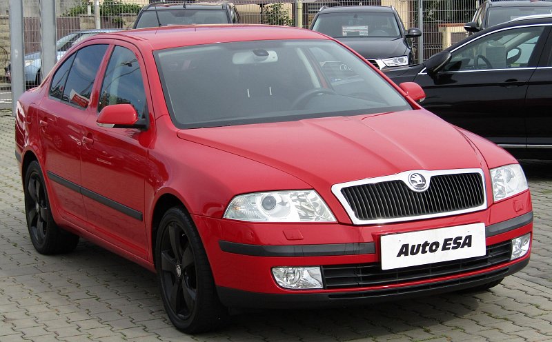 Škoda Octavia II 1.6 FSi Ambition