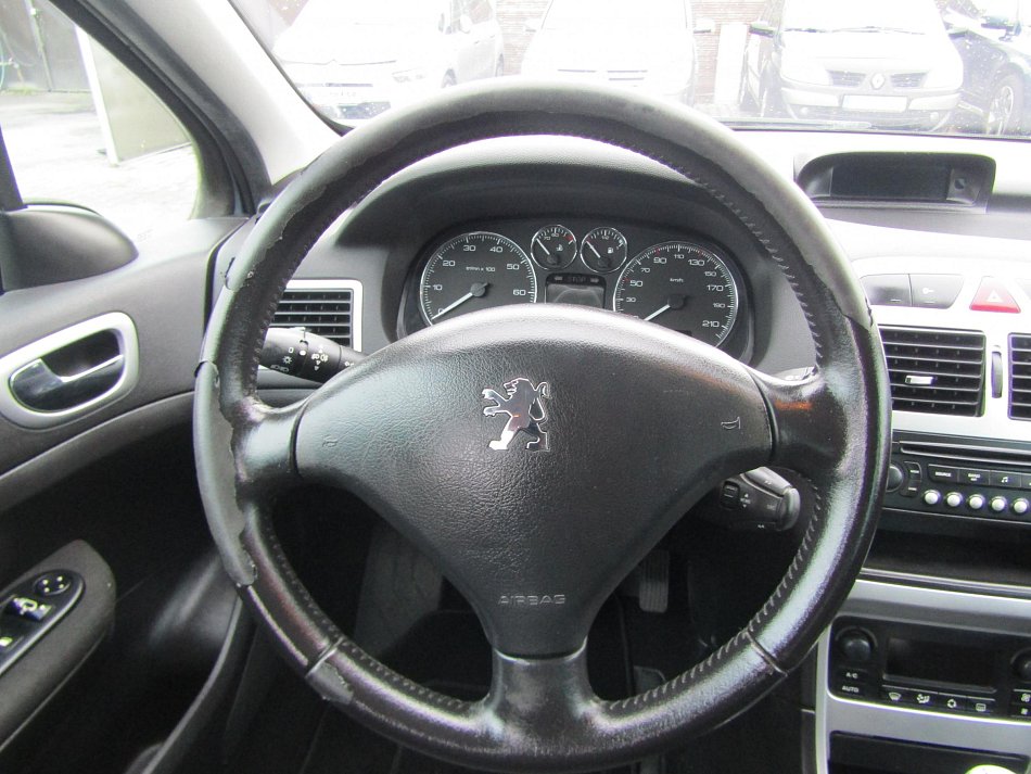 Peugeot 307 2.0i 