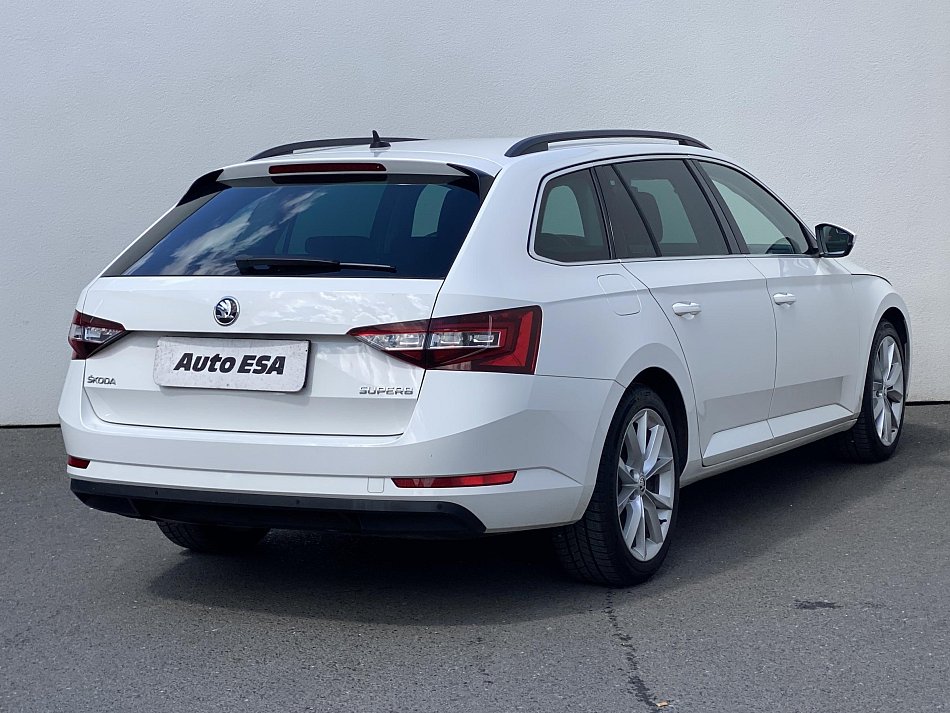 Škoda Superb III 2.0 TDi Ambition