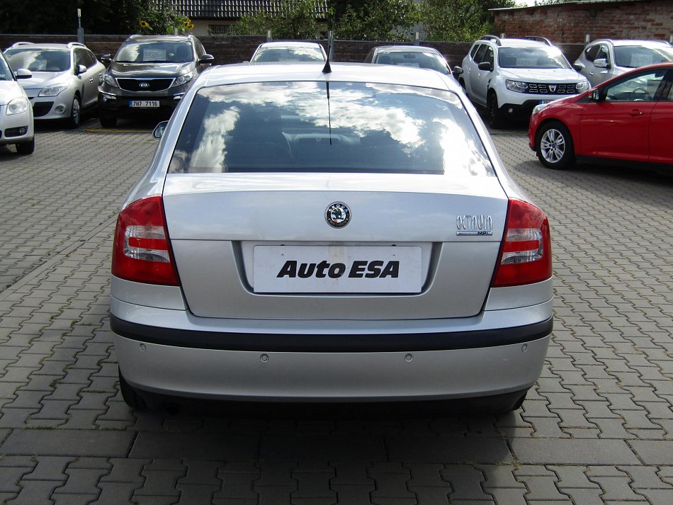 Škoda Octavia II 1.6 MPi Ambiente