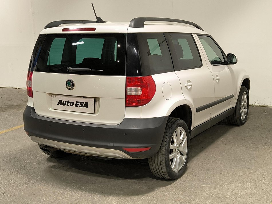 Škoda Yeti 2.0 TDi Tour 4x4