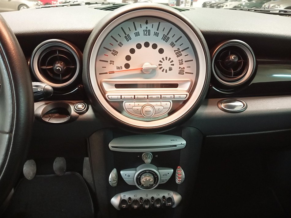 Mini Cooper 1.6i 