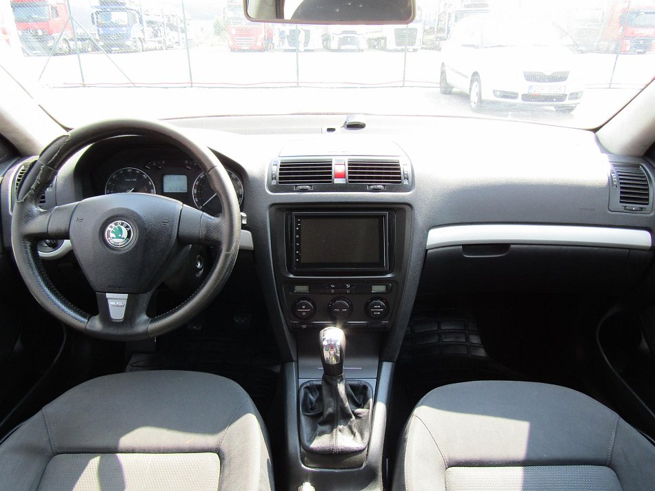 Škoda Octavia II 1.9TDi Ambiente