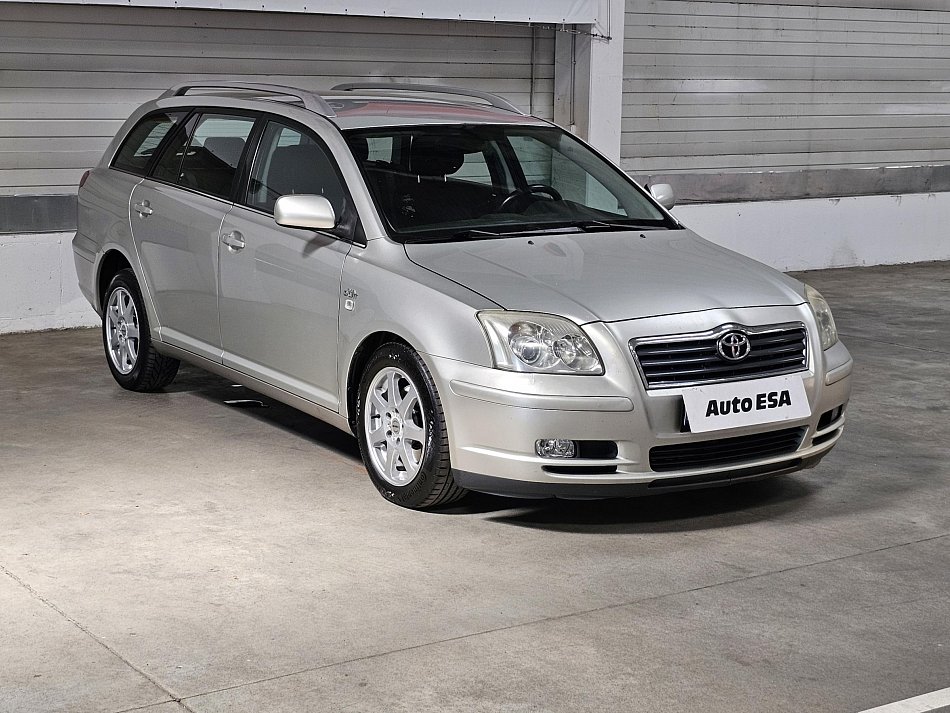 Toyota Avensis 2.2 D-CAT 