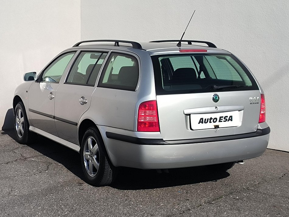 Škoda Octavia 1.8 T Elegance