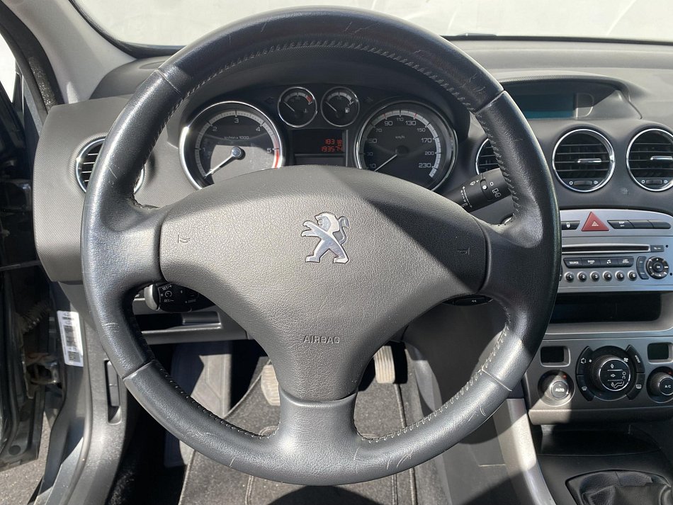 Peugeot 308 1.6 HDi 