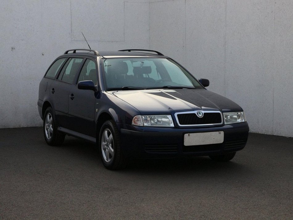 Škoda Octavia 1.6i Elegance