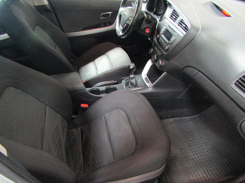 Kia Ceed 1.6 CDi 