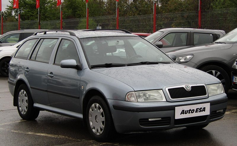 Škoda Octavia 1.6 i 