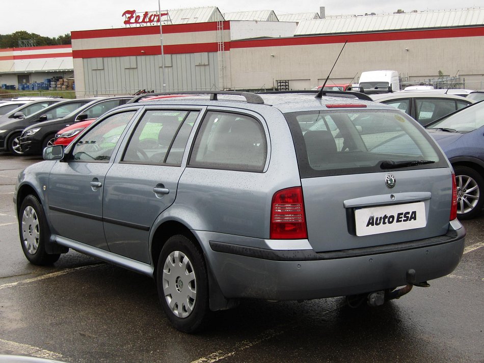 Škoda Octavia 1.6 i 