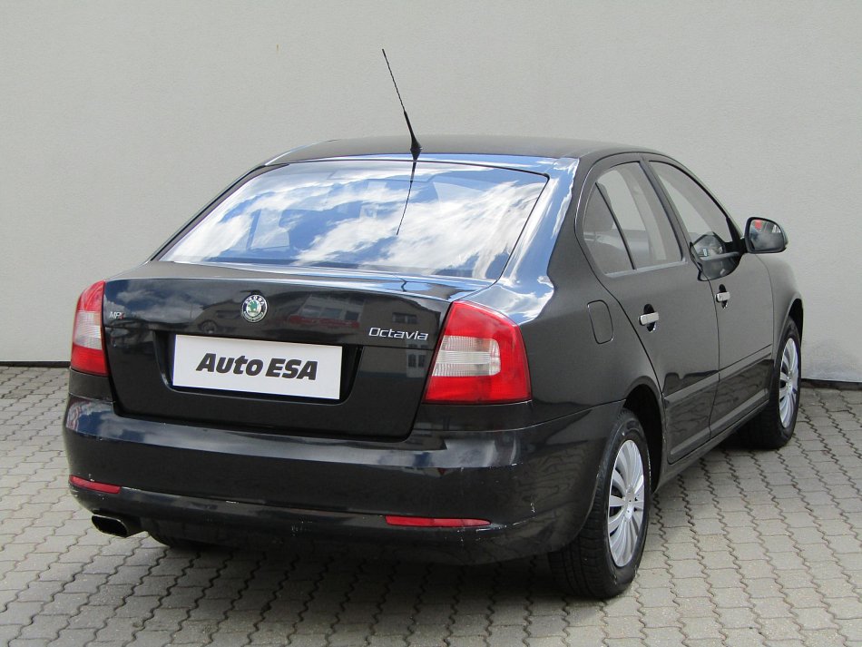 Škoda Octavia II 1.6i 