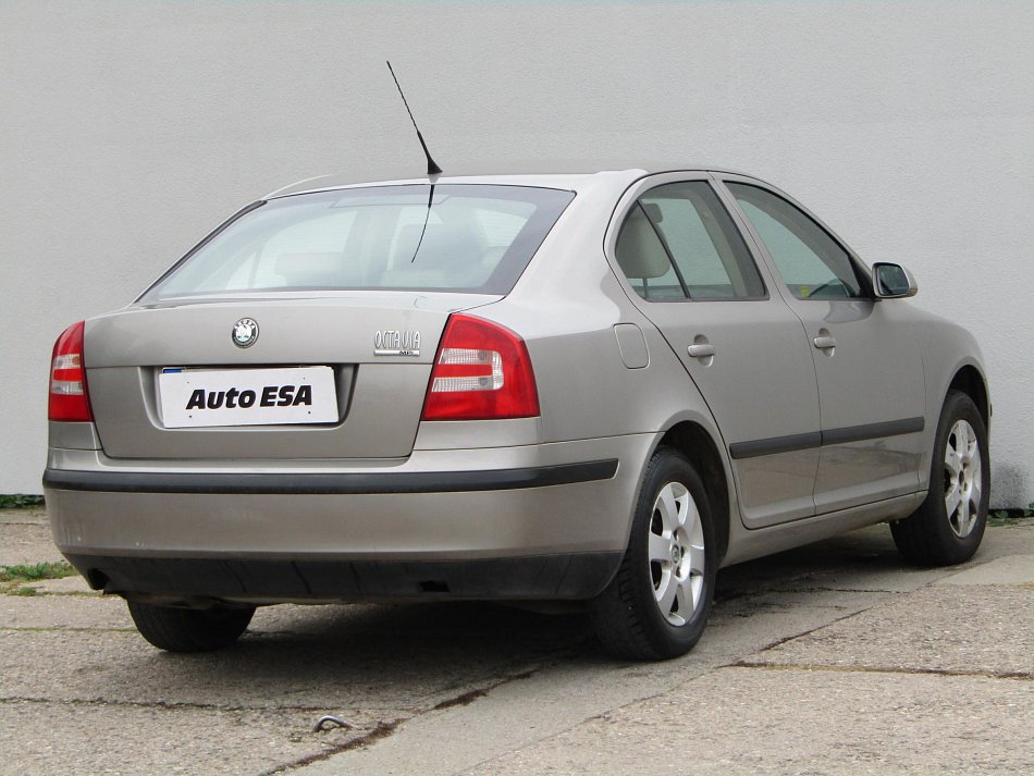 Škoda Octavia II 1.6i 