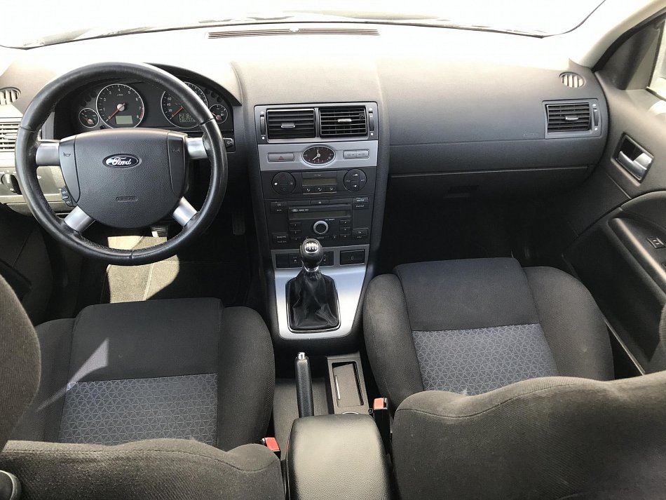 Ford Mondeo 2.5 V6 