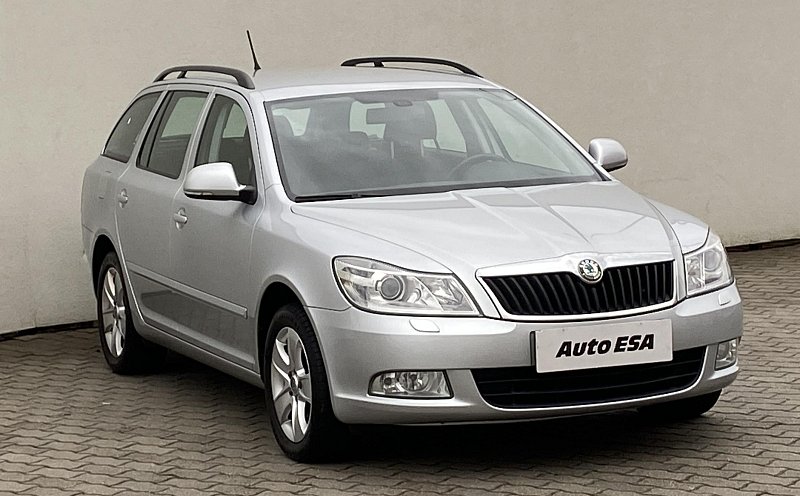 Škoda Octavia II 1.6TDi Elegance