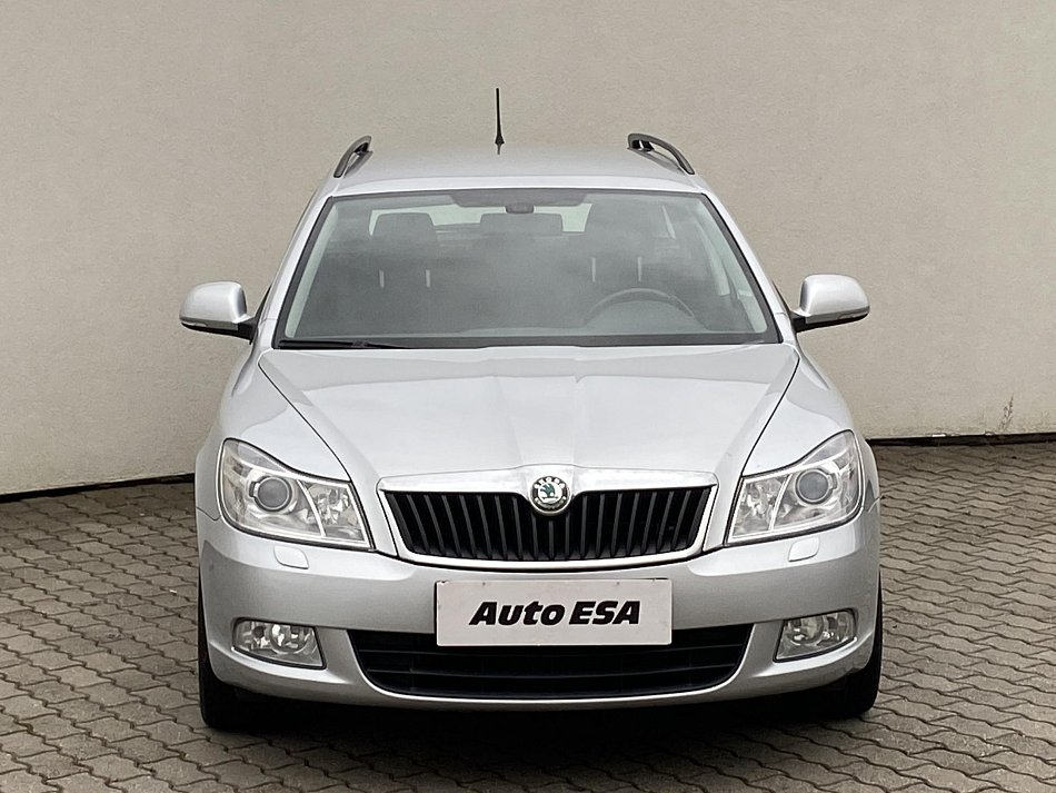 Škoda Octavia II 1.6TDi Elegance