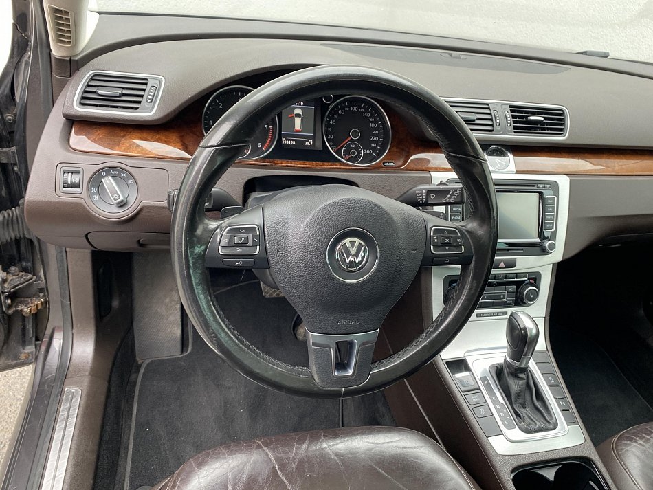 Volkswagen Passat 2.0TDi Highline