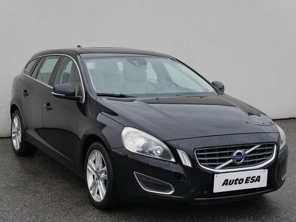 Volvo V60 2.0TDi 