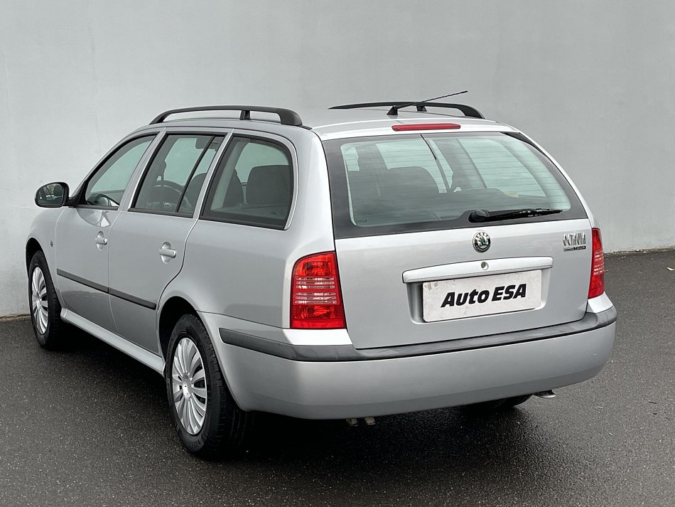 Škoda Octavia 1.6i Tour