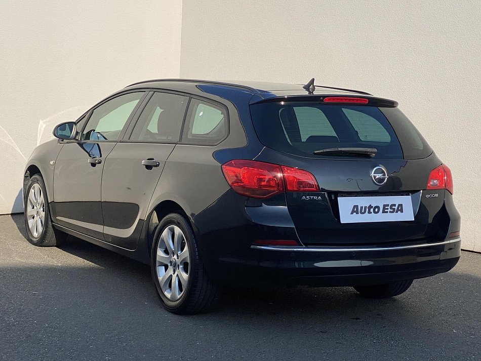 Opel Astra 1.6 CDTi 