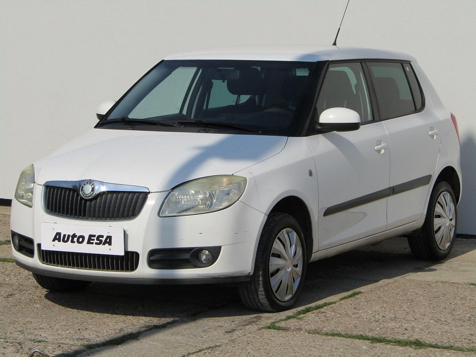 Škoda Fabia II 1.4i 16V Ambiente