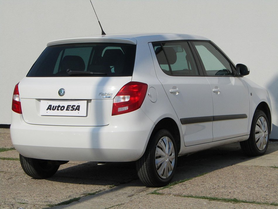 Škoda Fabia II 1.4i 16V Ambiente