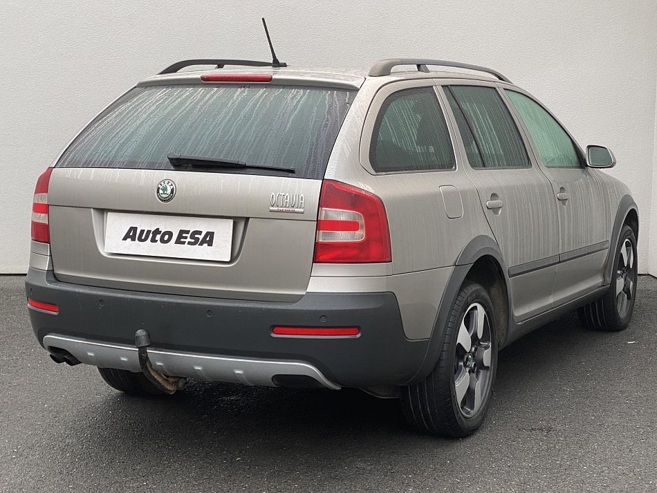 Škoda Octavia II 2.0 TDi Scout 4x4