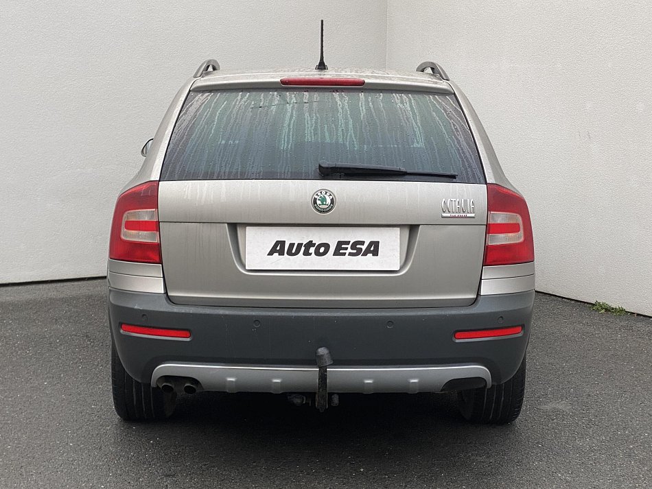 Škoda Octavia II 2.0 TDi Scout 4x4