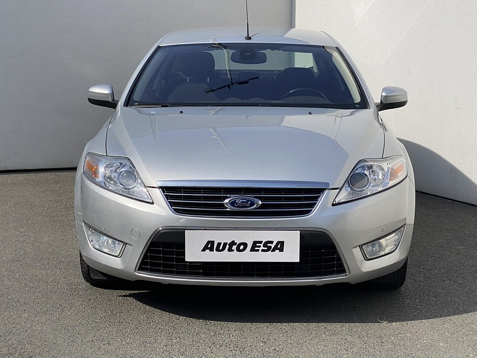 Ford Mondeo 2.0 i Ghia