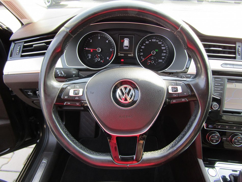 Volkswagen Passat 2.0TDi Highline