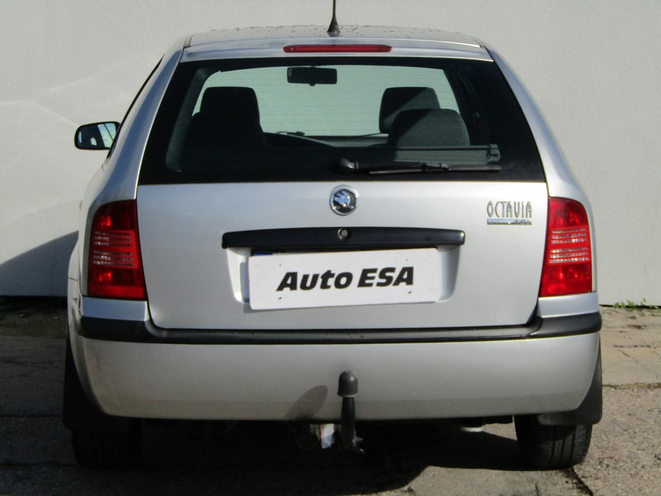 Škoda Octavia 1.6i 