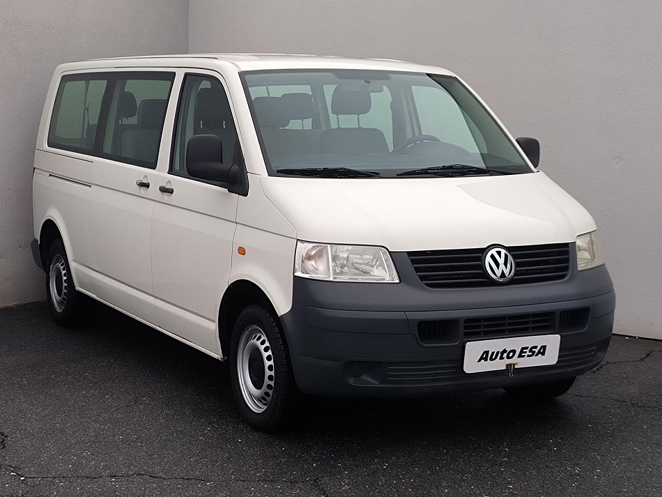 Volkswagen Transporter 1.9TDi  L2 9míst