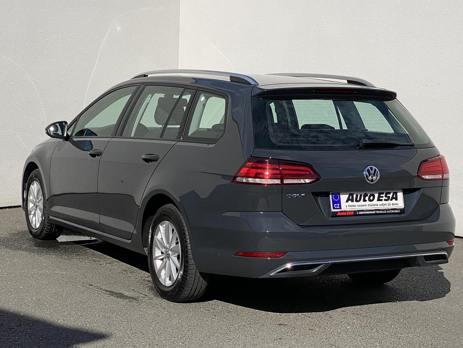 Volkswagen Golf 1.6 TDI 